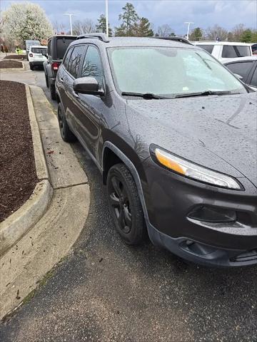 2016 Jeep Cherokee Altitude
