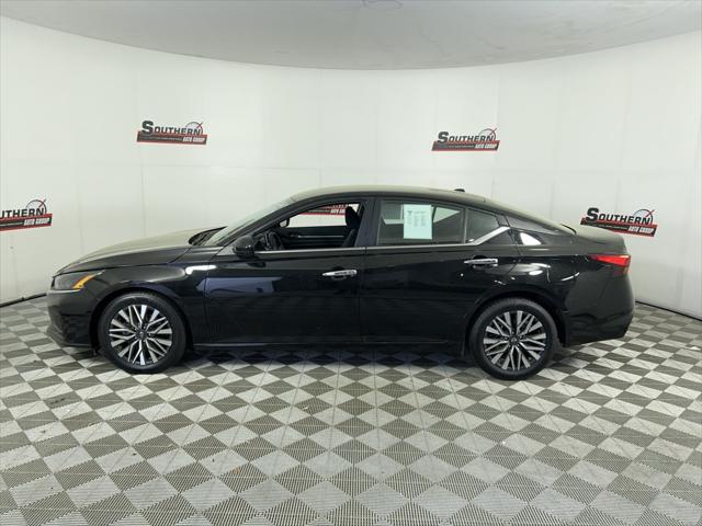 2023 Nissan Altima SV FWD