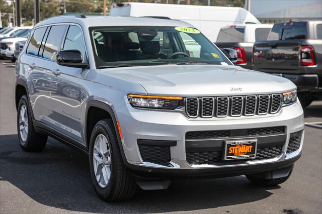 2023 Jeep Grand Cherokee L Laredo 4x2