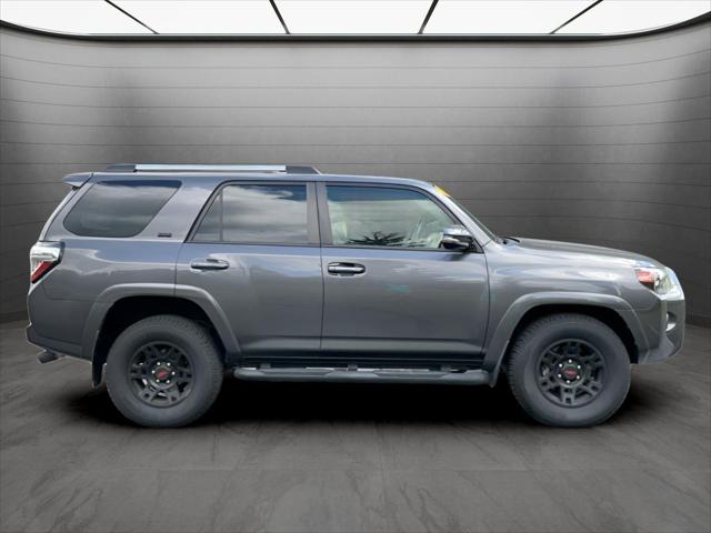2022 Toyota 4Runner SR5 Premium 2022 Toyota 4Runner SR5 Premium