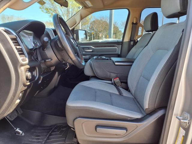 2020 RAM 1500 Big Horn Crew Cab 4x4 57 Box