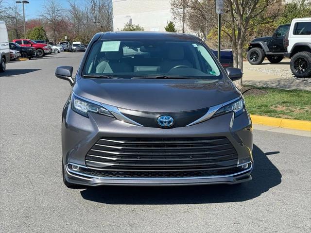 2023 Toyota Sienna XLE