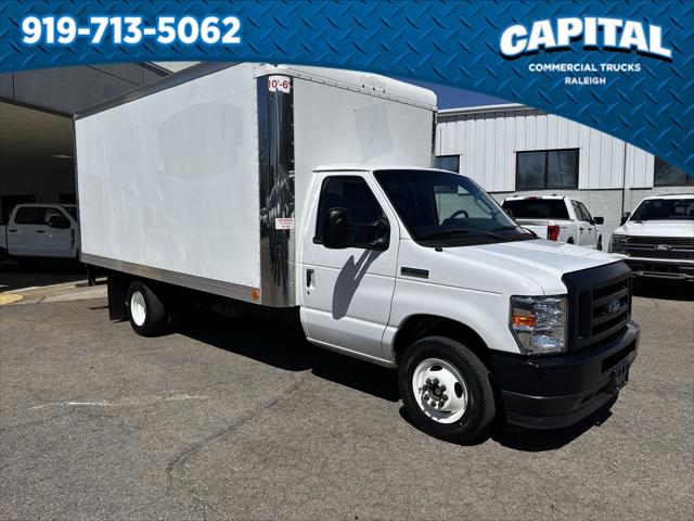 2021 Ford E-350 Cutaway Commercial 2021 Ford E-350 Cutaway Commercial