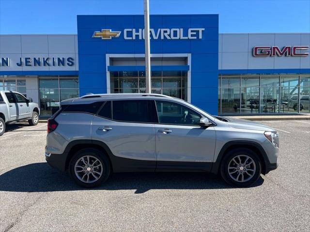 2024 GMC Terrain AWD SLT
