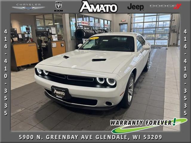 2022 Dodge Challenger SXT