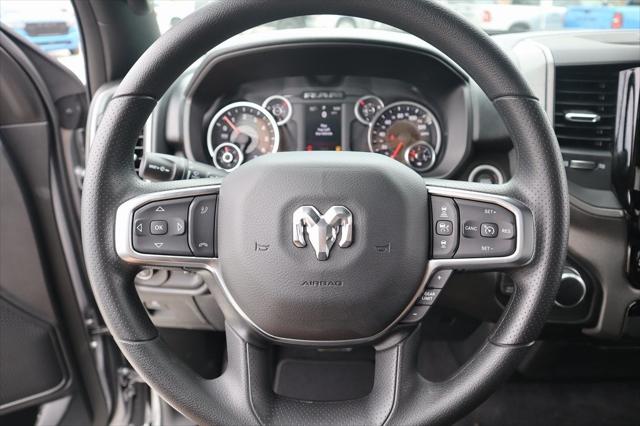 2025 RAM Ram 1500 RAM 1500 TRADESMAN QUAD CAB 4X4 64 BOX