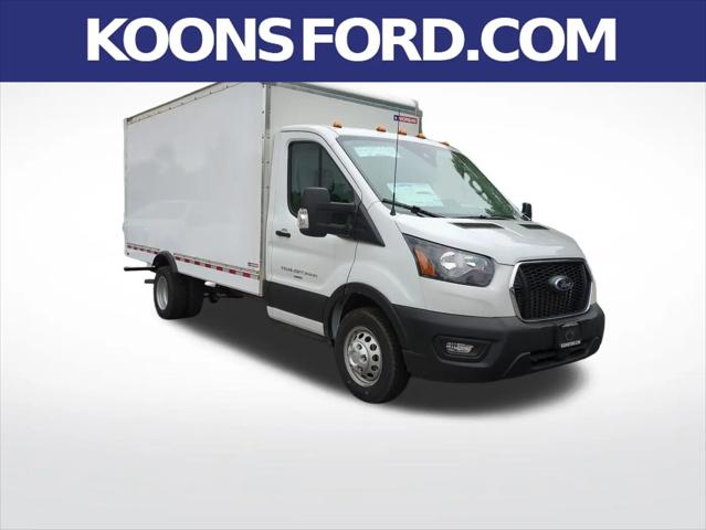 2024 Ford Transit Cutaway Unknown