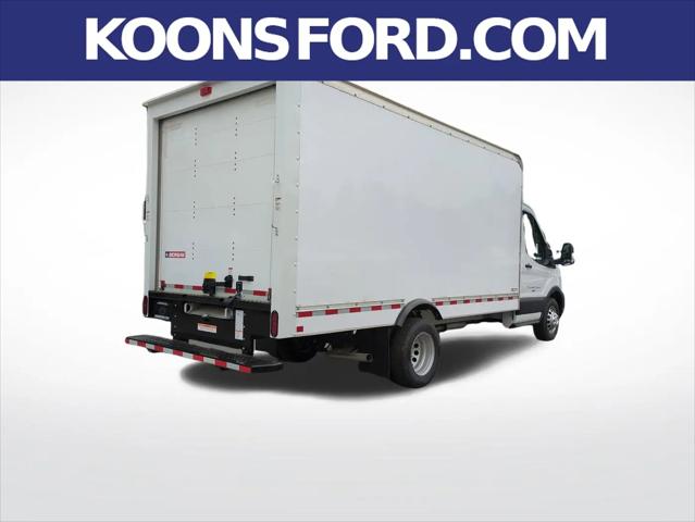 2024 Ford Transit Cutaway Unknown