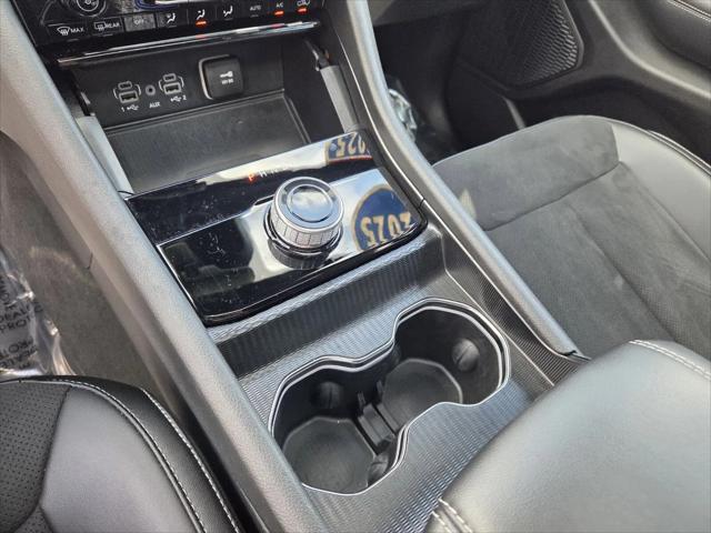 2025 Jeep Grand Cherokee Altitude X 4x2