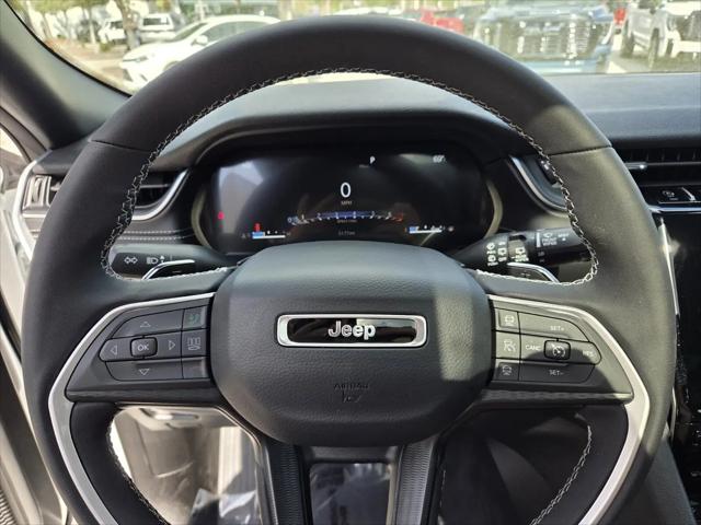 2025 Jeep Grand Cherokee Altitude X 4x2