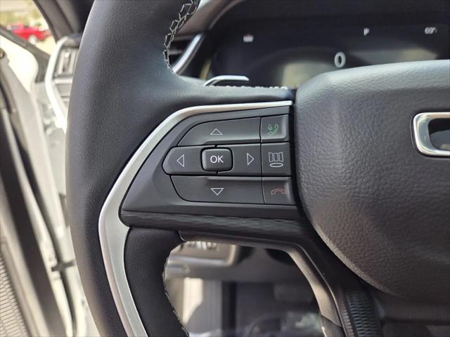 2025 Jeep Grand Cherokee Altitude X 4x2