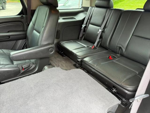 2011 Cadillac Escalade Luxury