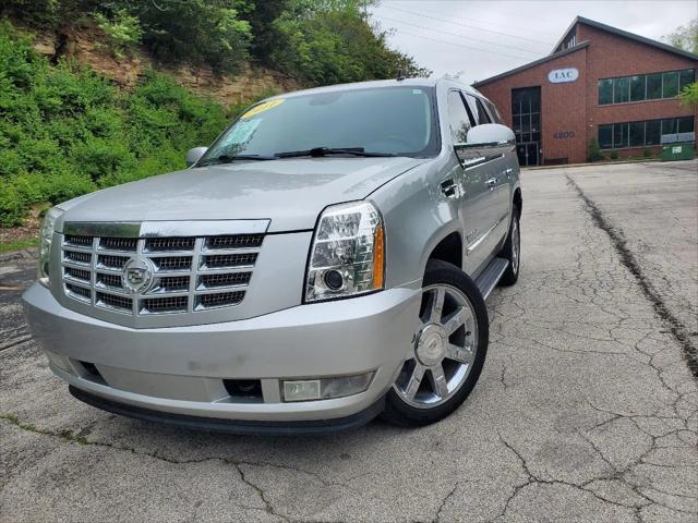 2011 Cadillac Escalade Luxury