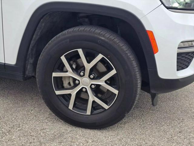 2023 Jeep Grand Cherokee Limited 4x2