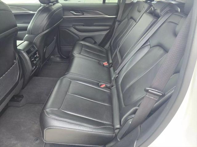 2023 Jeep Grand Cherokee Limited 4x2