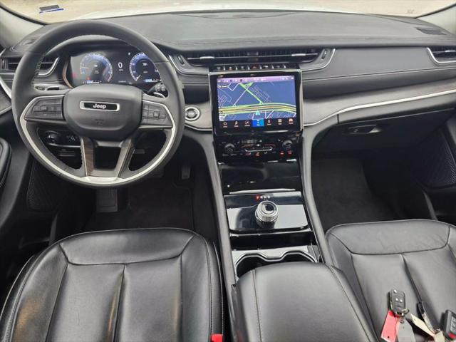 2023 Jeep Grand Cherokee Limited 4x2