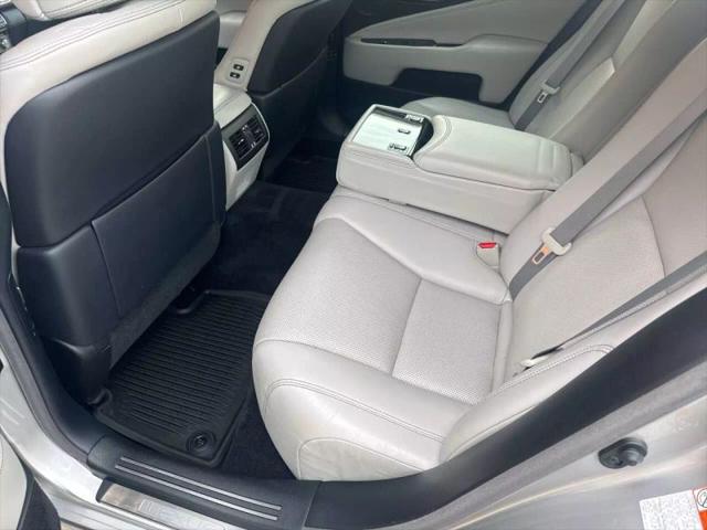 2016 Lexus LS 460 460