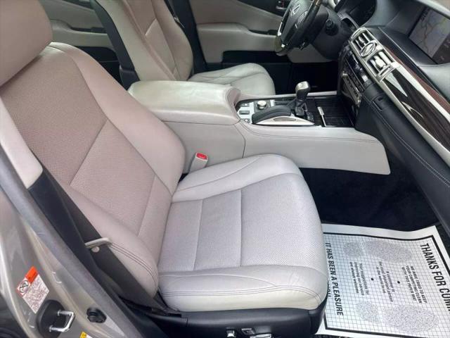 2016 Lexus LS 460 460