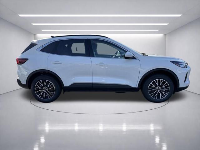 2025 Ford Escape PHEV