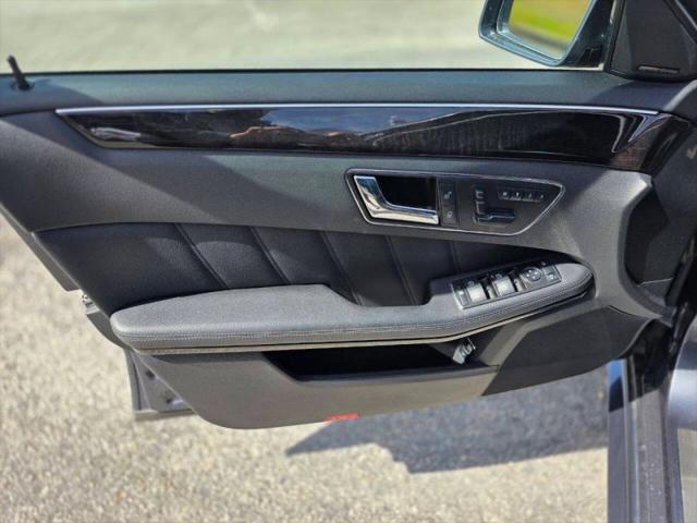 2010 Mercedes-Benz E 63 AMG E 63 AMG