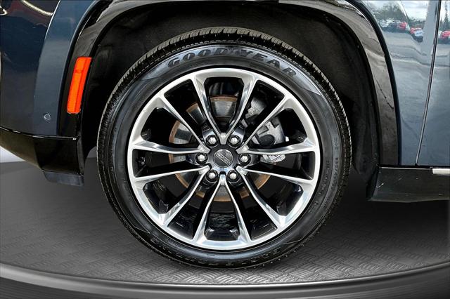 2023 Jeep Wagoneer Series III 4x4