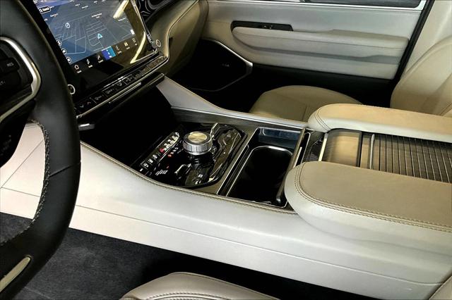 2023 Jeep Wagoneer Series III 4x4