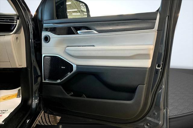 2023 Jeep Wagoneer Series III 4x4