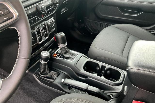 2023 Jeep Wrangler 4-Door Sahara