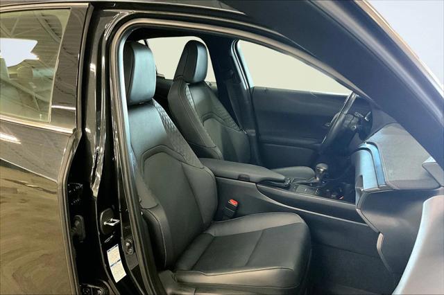 2022 Lexus UX 250h Unknown