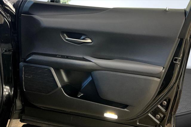 2022 Lexus UX 250h Unknown