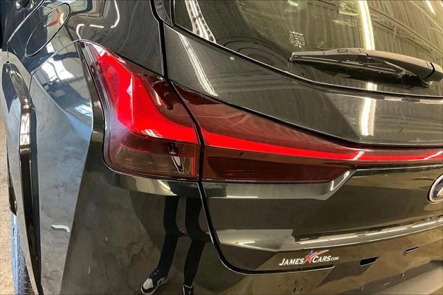 2022 Lexus UX 250h Unknown