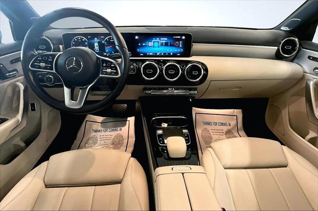 2020 Mercedes-Benz A 220 4MATIC