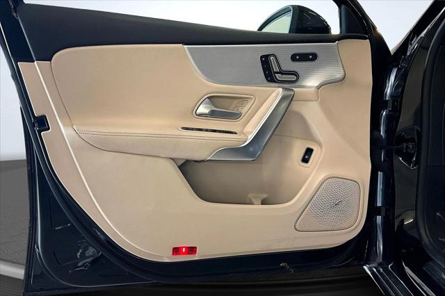 2020 Mercedes-Benz A 220 4MATIC
