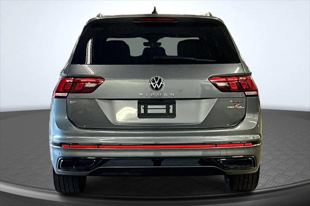 2023 Volkswagen Tiguan 2.0T SE R-Line Black
