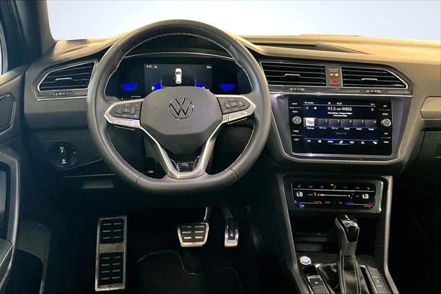 2023 Volkswagen Tiguan 2.0T SE R-Line Black