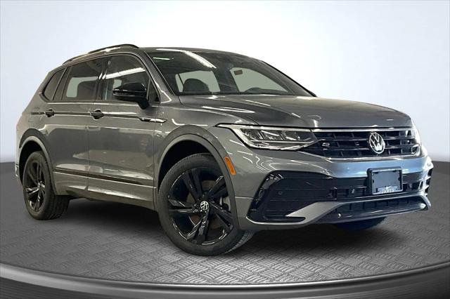 2023 Volkswagen Tiguan 2.0T SE R-Line Black