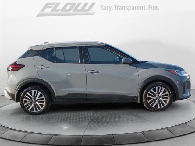 2021 Nissan Kicks SV Xtronic CVT