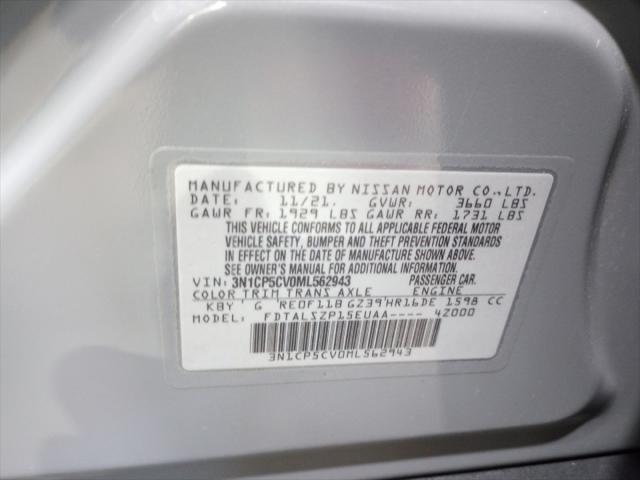 2021 Nissan Kicks SV Xtronic CVT