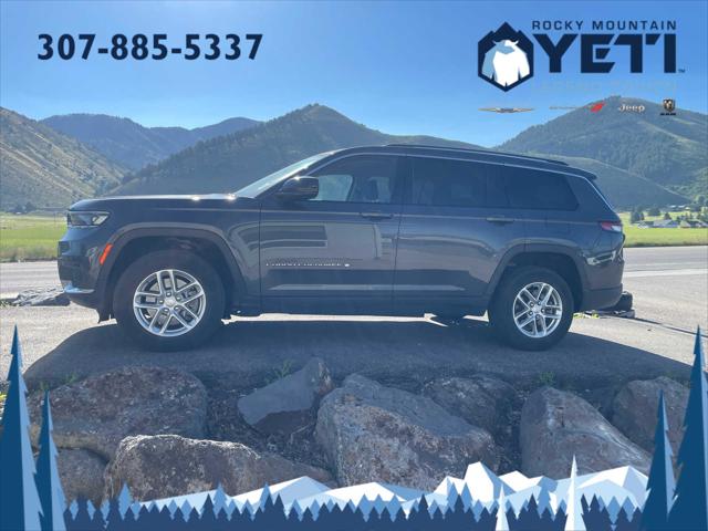 2023 Jeep Grand Cherokee L Laredo 4x4