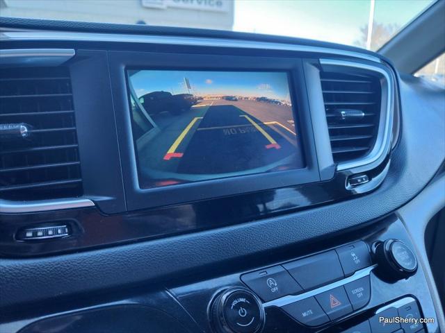 2022 Chrysler Voyager LX 2022 Chrysler Voyager LX