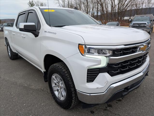 2022 Chevrolet Silverado 1500 4WD Crew Cab Standard Bed LT