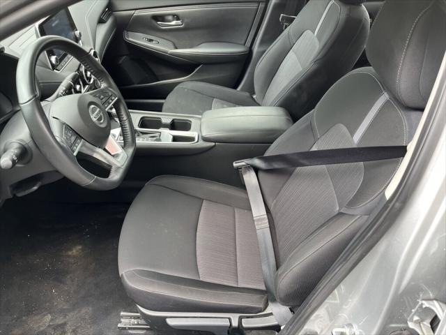 2022 Nissan Sentra SV Xtronic CVT