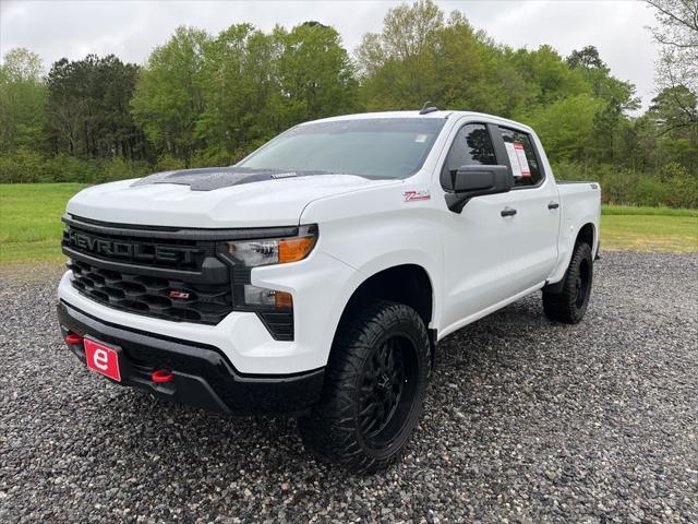 2024 Chevrolet Silverado 1500 4WD Crew Cab Short Bed Custom Trail Boss