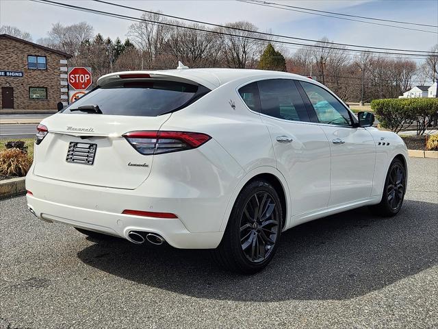2024 Maserati Levante GT Ultima 2024 Maserati Levante GT Ultima