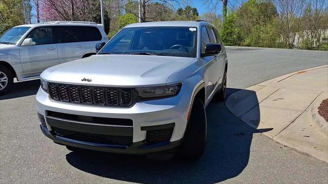 2022 Jeep Grand Cherokee L Altitude 4x4