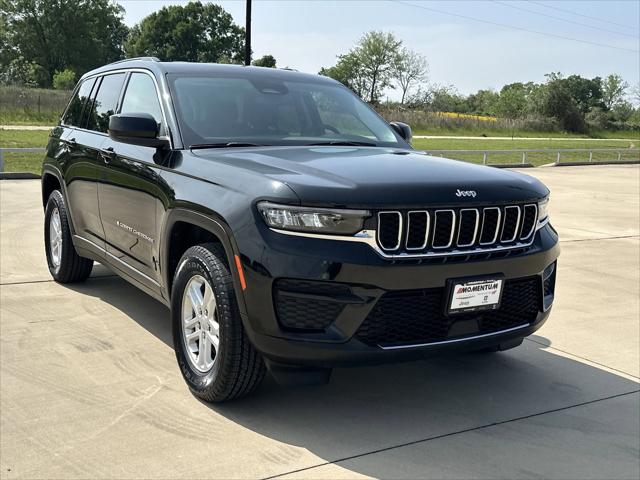 2023 Jeep Grand Cherokee Laredo 4x4