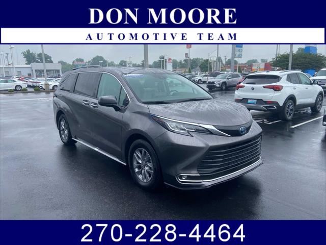 2023 Toyota Sienna XLE