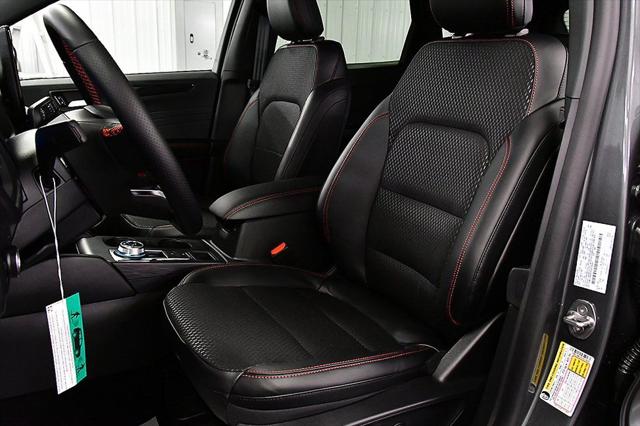 2025 Ford Escape ST-Line Select