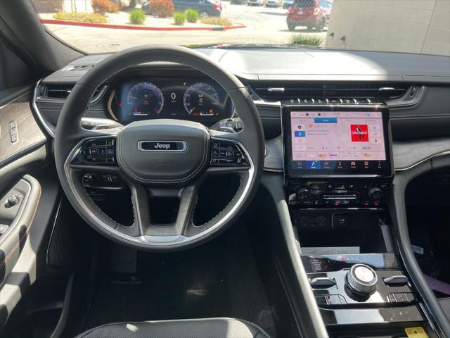 2025 Jeep Grand Cherokee L Overland 4x4