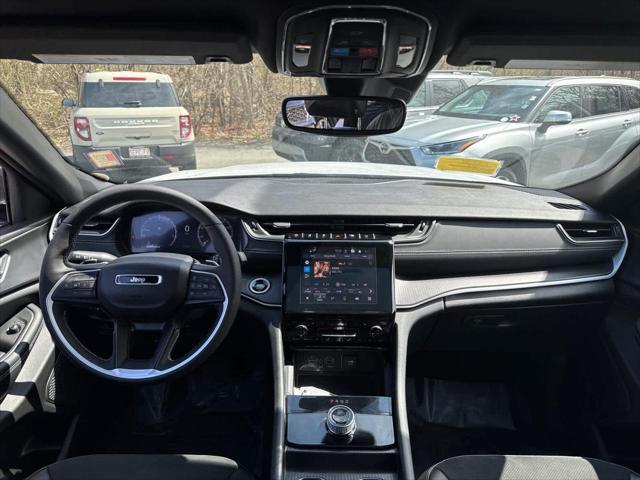 2024 Jeep Grand Cherokee L Altitude X 4x4